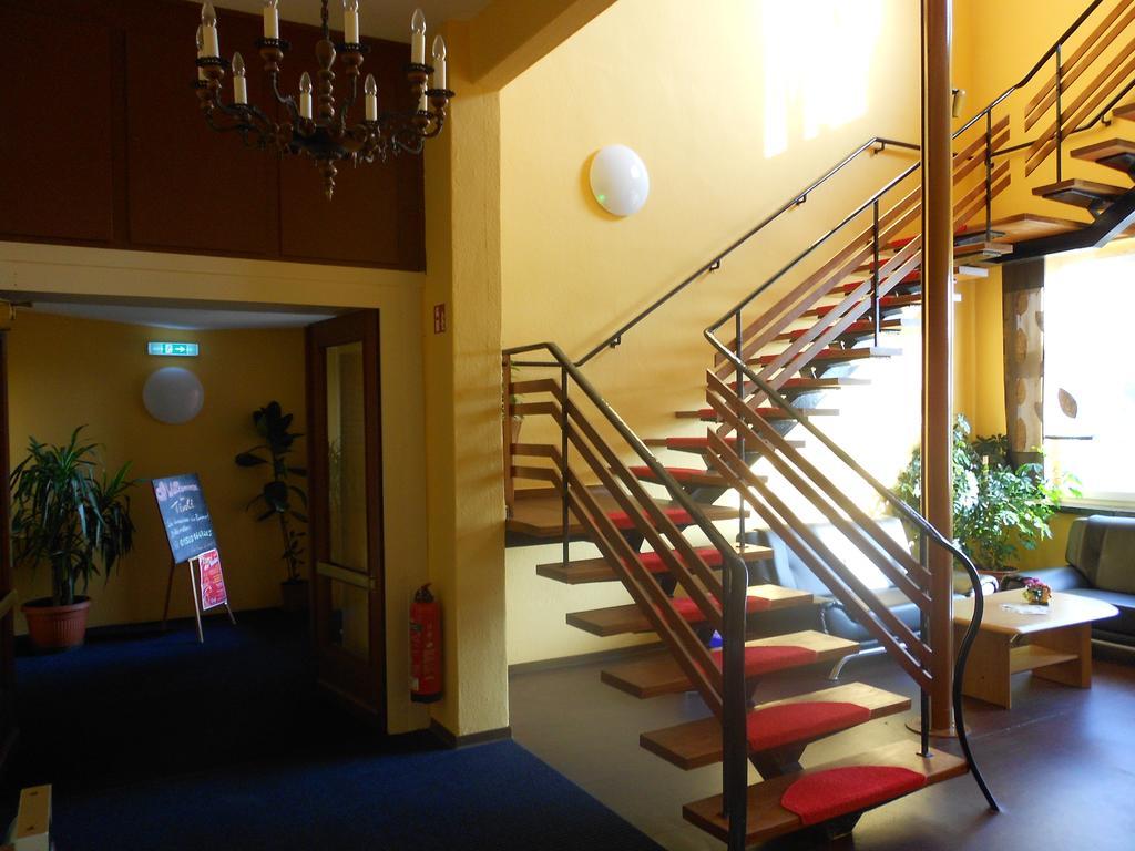 Hotel Tivoli Zerbst Exteriér fotografie